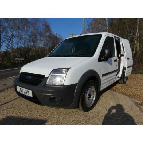 FORD TRANSIT CONNECT SWB 1.8 TDCI AIR CON SIDE LOADING DOOR BLUETOOTH