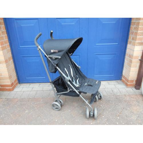 Red Kite Push me Quatro stroller