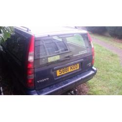 Volvo v70 spares or repair, mot failure but been repaired.