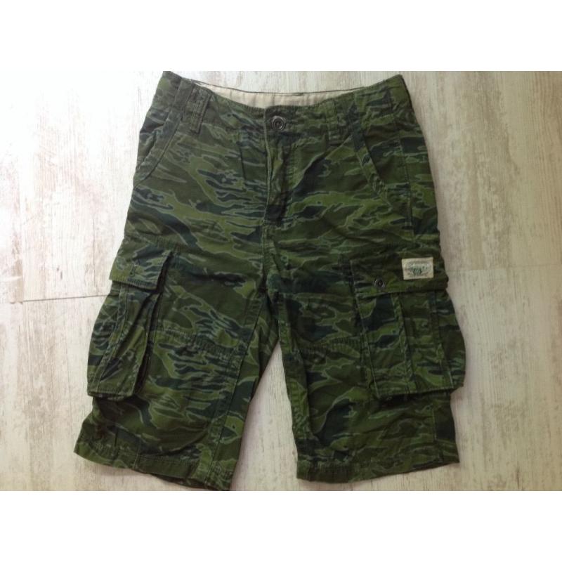 2 x boys shorts by Gap. Size 12 & 13 years.