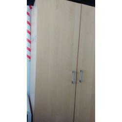 Wardrobe Sturdy and Strong