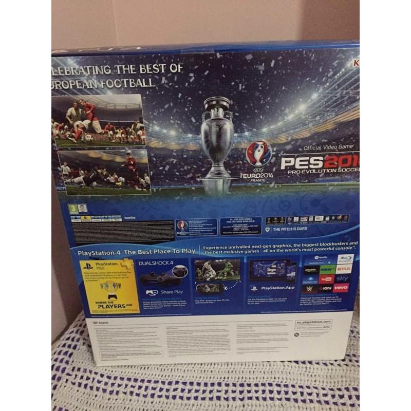Sony Playstation 4 PES2016 Euro 2016 2 Controllers SEALED UK Model