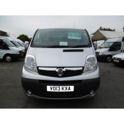 2013 VAUXHALL VIVARO 2700 CDTI SPORTIVE IN SILVER WITH AIR CONDITIONING,ELECTRIC