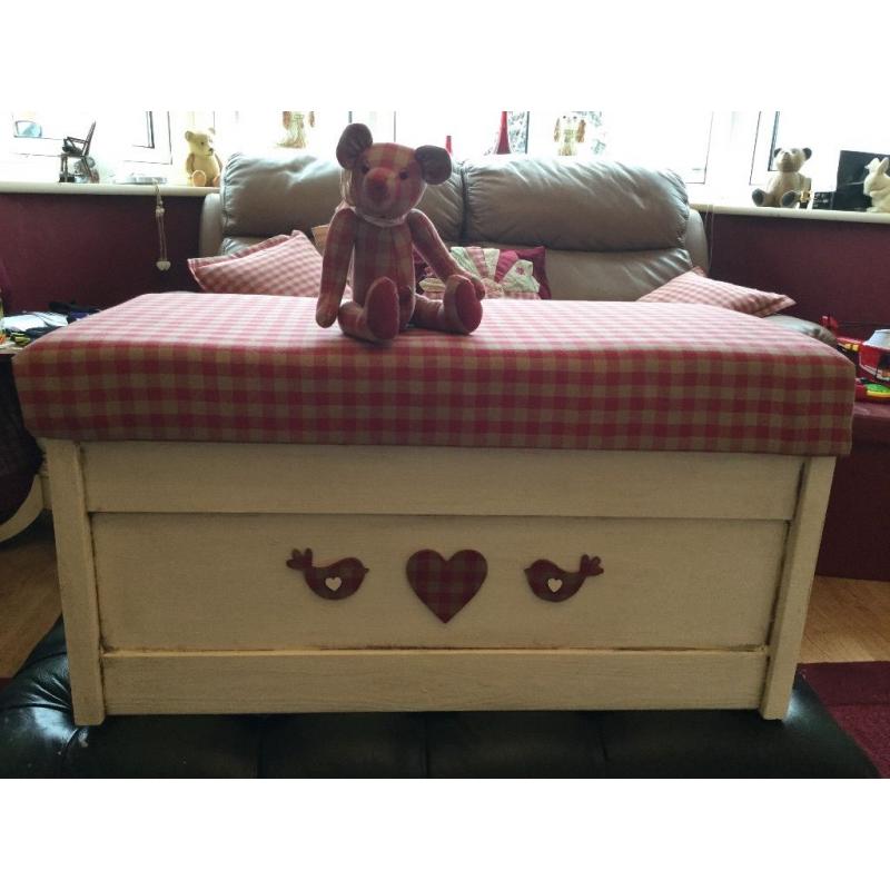 Pretty wooden storage/toy/blanket box with upholstered seat