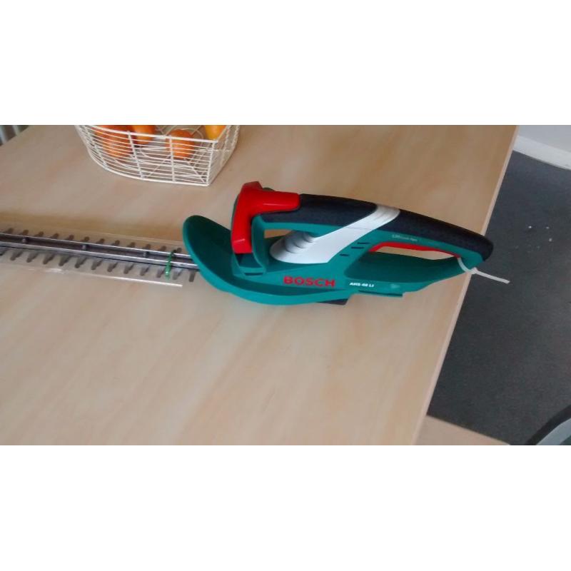 Bosch codless hedge trimmer