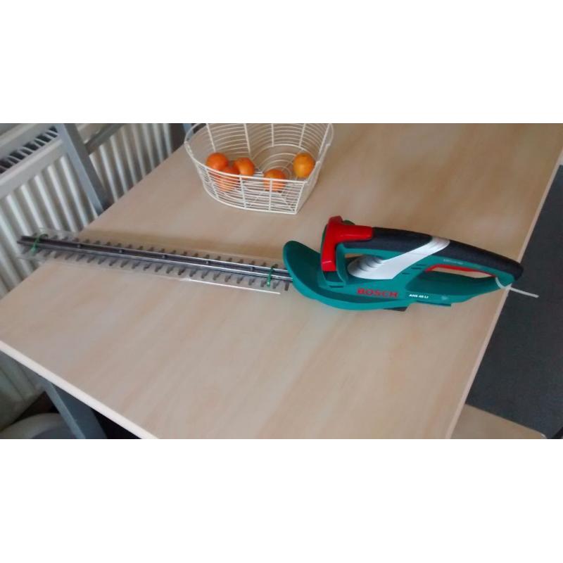 Bosch codless hedge trimmer