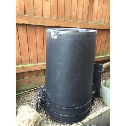 black bins with lids