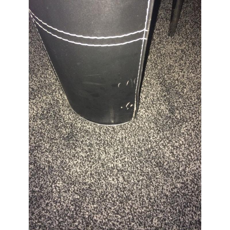 DINING TABLE GLASS WITH 6 CHAIRS