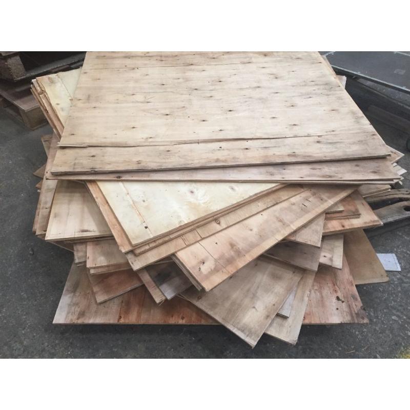 PLYWOOD SHEETS, CUT OFF PLYWOOD BOARDS