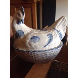 Fairmont & Main pottery hen