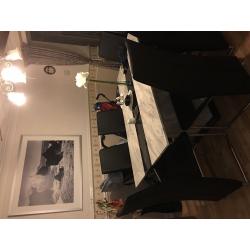 Large double room with ensuit for rent in Fishermead