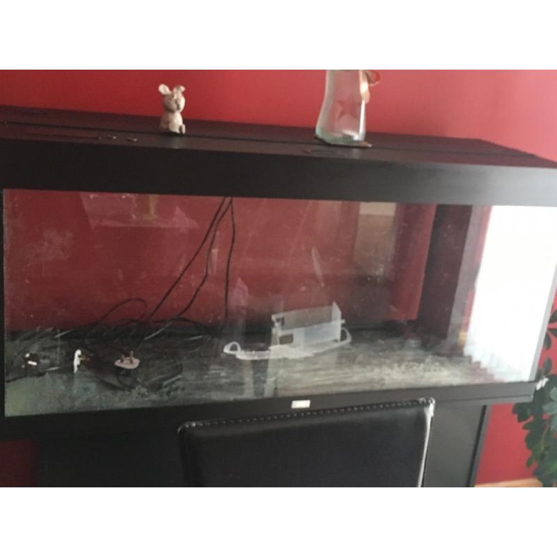 Juwel tank