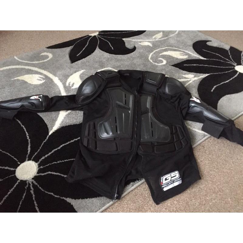 Evs G5 body armour XL like new