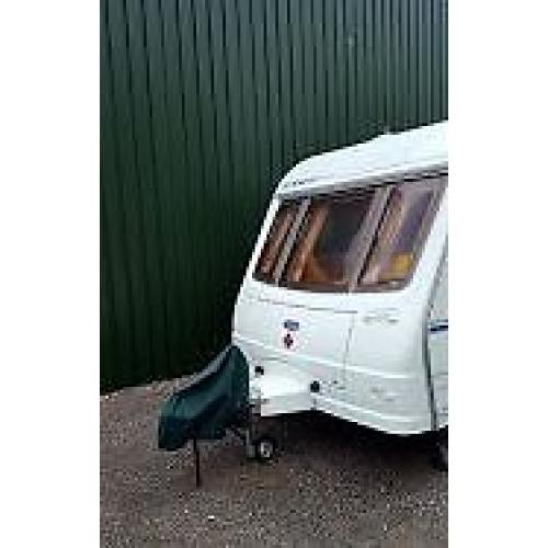 2001 Coachman Laser 590/4 Twin Axle Caravan excellent condition for year.