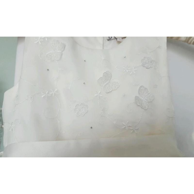Flower girl / bridesmaid dress