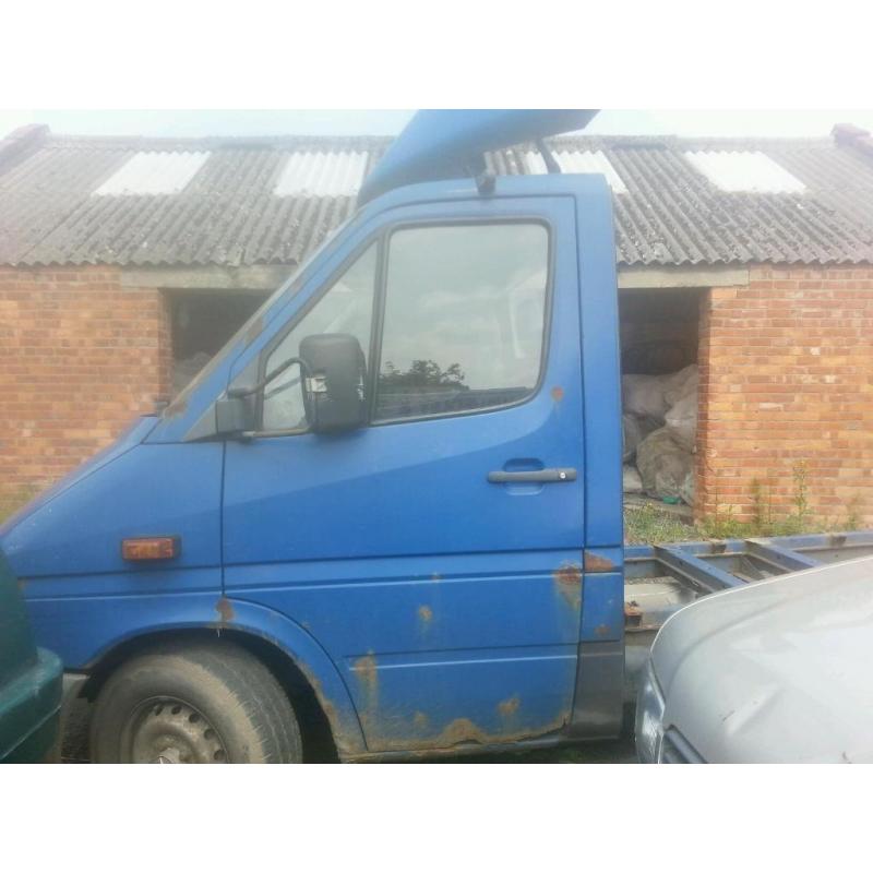 2002 sprinter 311 CDI Chaise & cab