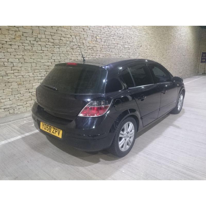 Vauxhall astra 5 dr hatchback