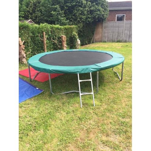 Trampoline