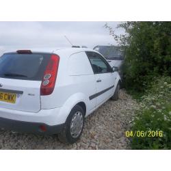 ford van 1.4 diesel 06 reg 750 ono romford essex