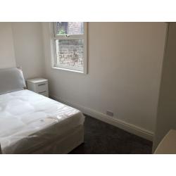 New Ensuite room Allerton Liverpool L18 near Penny Lane Smithdown Road All bills inc Fibre Broadband
