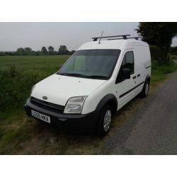 Transit Connect 220L Hi Top DIESEL Van 2005 (55) White with towbar and Roof Rails