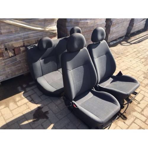 Corsa C / Combo 2005 5 Door Seats Interior No Rips Or Burns