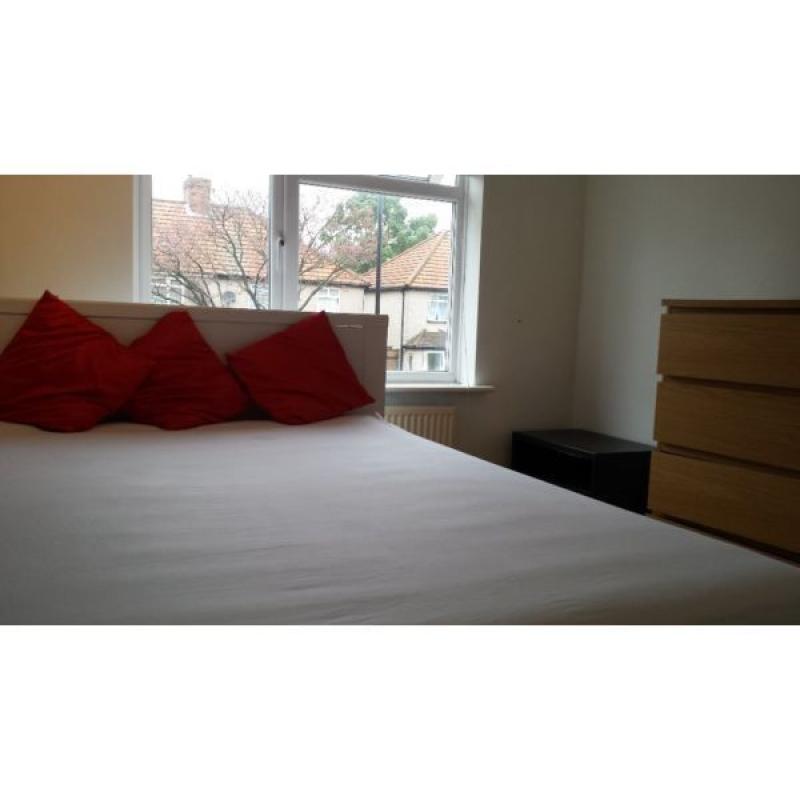 Double Room for Rent in Northolt