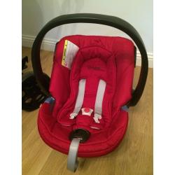 Mamas & Papas Glide Puschair, Carrycot and compatible Car Seat (Cybex Aton)