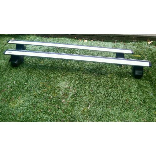 Thule roof bars for Vauxhall insignia estate