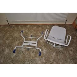 CONISTON SWIVEL BATH SEAT