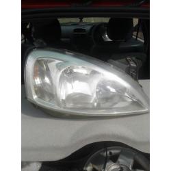 2005 corsa c headlight