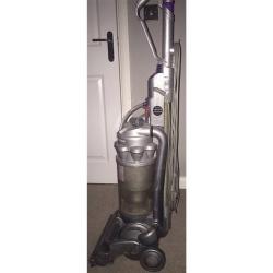 DYSON ANIMAL UPRIGHT VACUUM CLEANER
