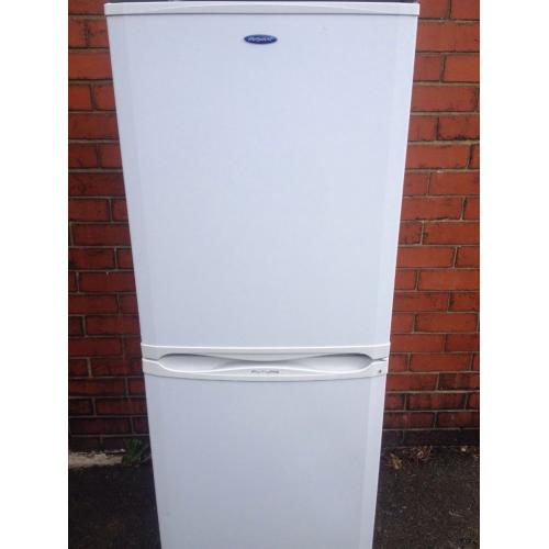white hotpoint fridge freezer