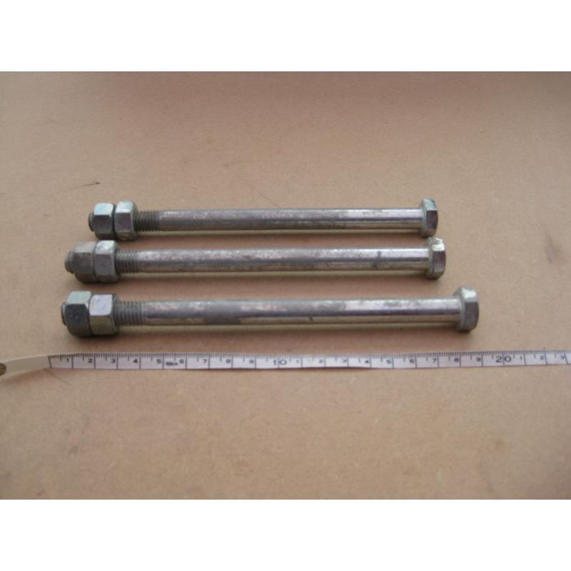 three 19cm long nuts and bolts