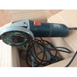 Black and decker angle grinder