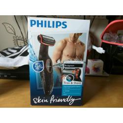 Mens shaver Phillips groomer