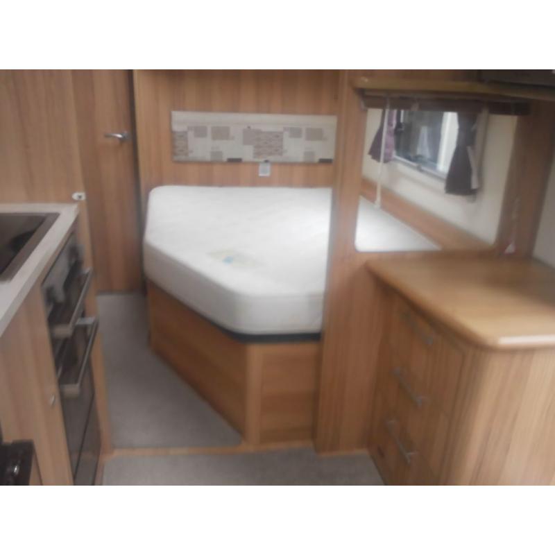 bailey unicorn Valencia fixed bed 4 berth