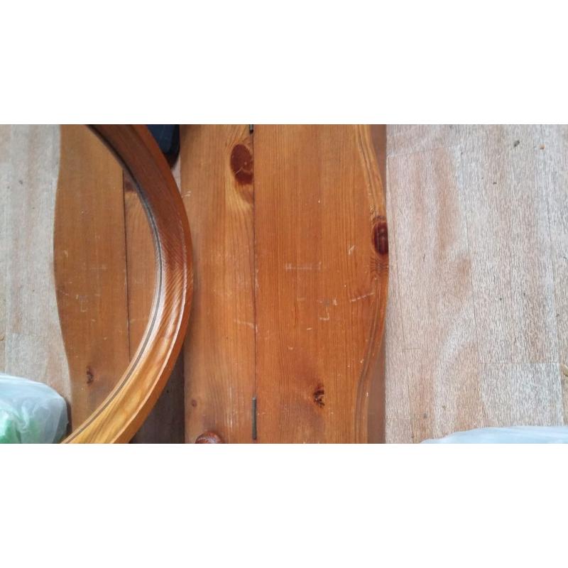 Dressing table mirror