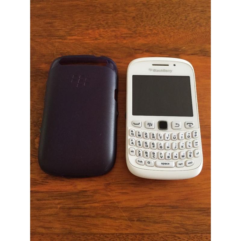 Blackberry 9320 Unlocked White
