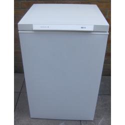 ~~~KELVINATOR 2 CHEST FREEZER~~~