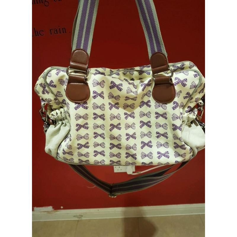Yummy mummy changing bag