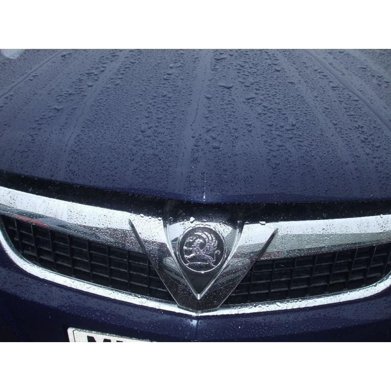 VAUXHALL VECTRA FRONT GRILL 2005 2006 2007 2008 USED