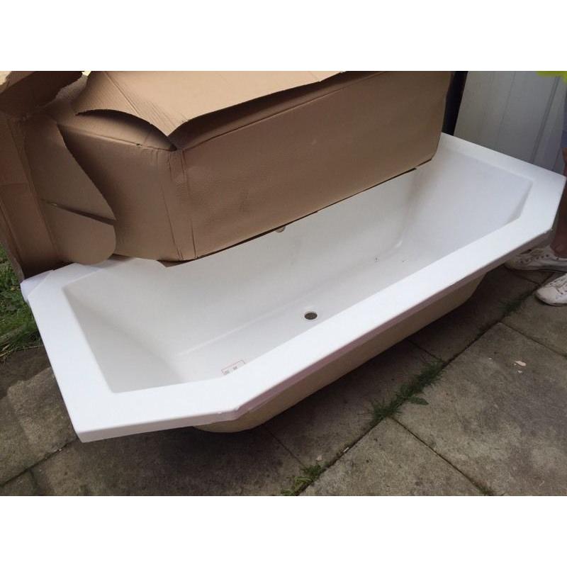 NEW back to wall bath