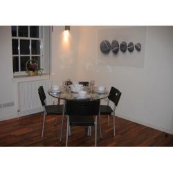 Cosy Twin Room in 2 Bedroom Apartment in Grassmarket, Edinburgh (10)