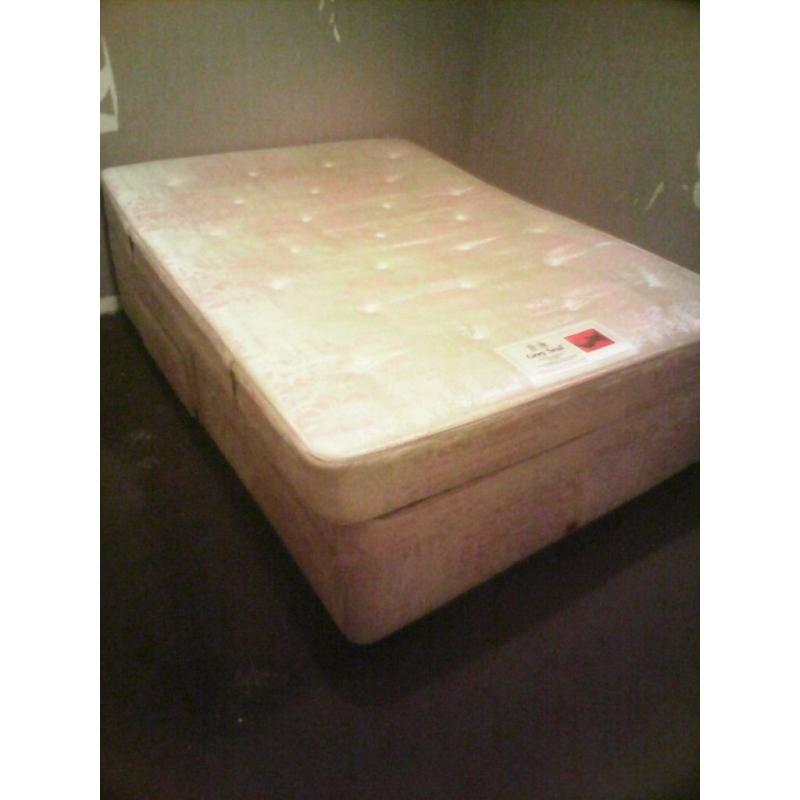 bed/ mattress for sale