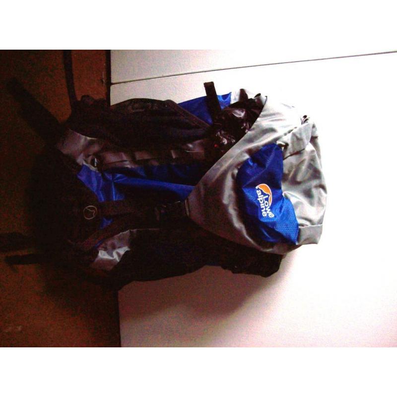 Lowe Alpine walkers 35L rucksack for sale AS NEW