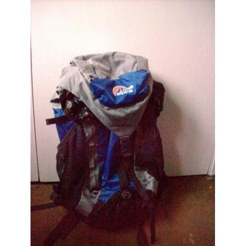 Lowe Alpine walkers 35L rucksack for sale AS NEW