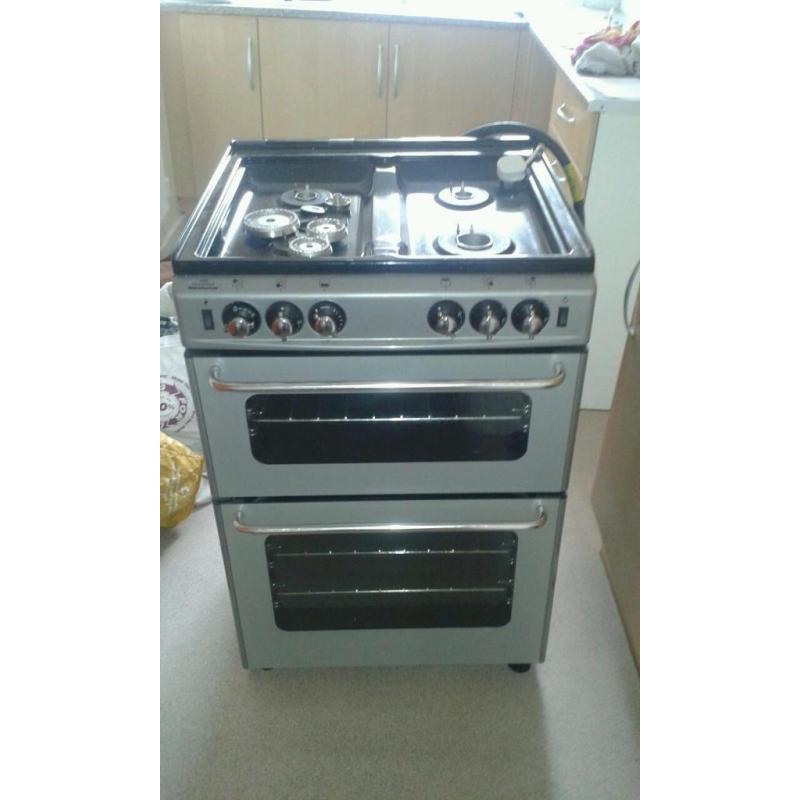 Gas cooker immaculate condition