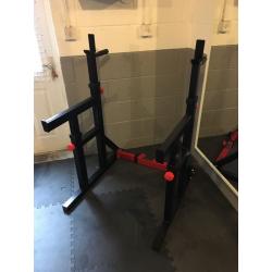 BODYMAX CF415 SQUAT AND DIP RACK WITH SPOTTER CATCHERS
