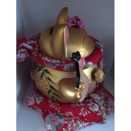 Huge fengshui cat piggy bank, new!!